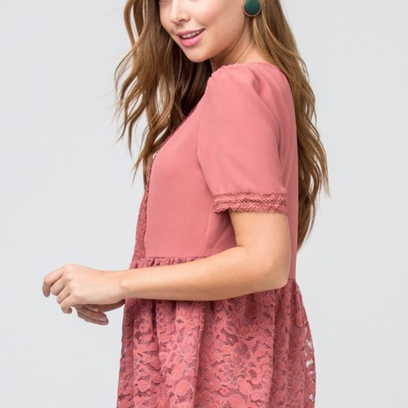 Lace Detailed Peplum Top - Picture 3 of 4